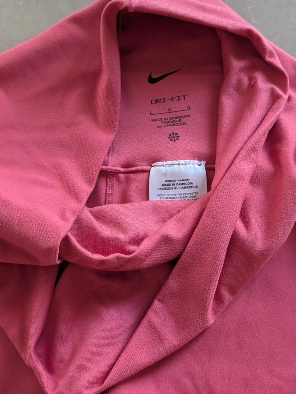 Nike Women's Dri-Fit 7" Pink Biker Shorts (Large, Maternity) - Picture 3 of 3